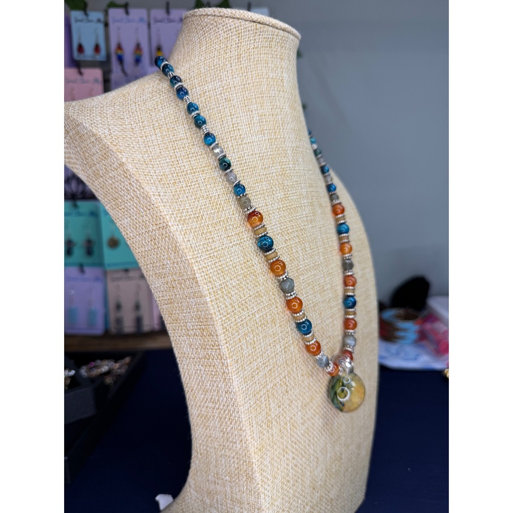 Artisan Lampwork Glass Pendant Necklace Carnelian Labradorite Apatite Beads - Picture 4 of 5